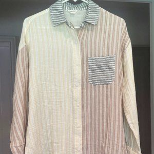 Aeropostale multi striped women's blouse. Size  XS.